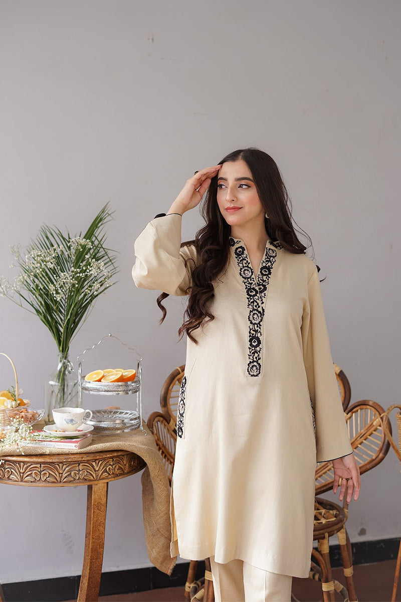 AISLING - 3PC DHANAK EMBROIDERED MI-W164 AISLING - 3PC DHANAK EMBROIDERED MI-W164