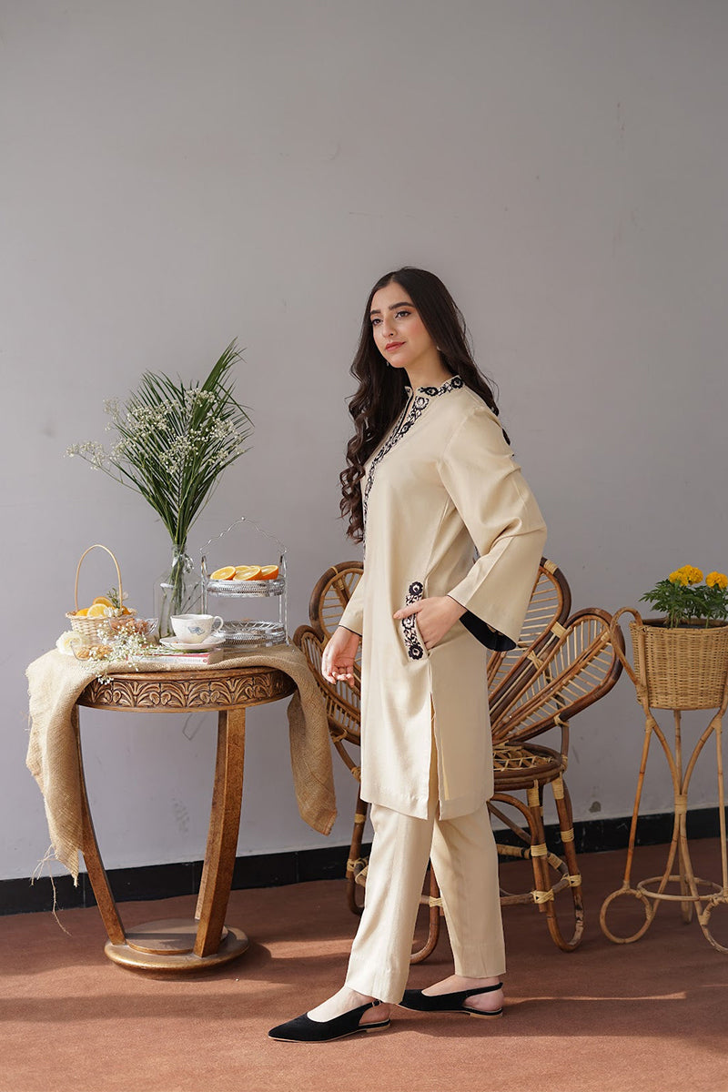 AISLING - 3PC DHANAK EMBROIDERED MI-W164 AISLING - 3PC DHANAK EMBROIDERED MI-W164