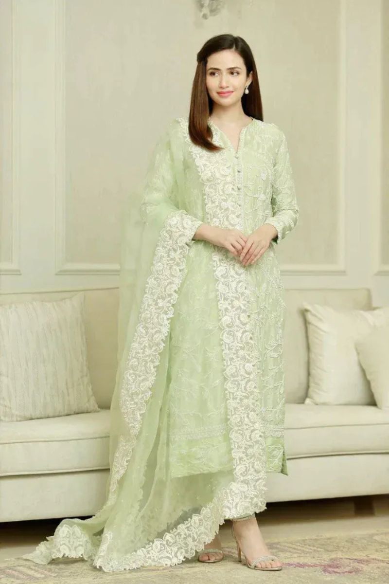 BAREEZA- 3PC LAWN EMBROIDERED MI-03