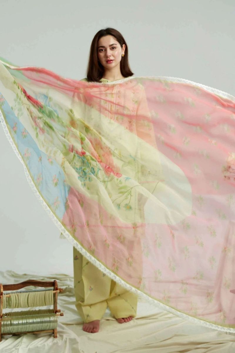 ZARA SHAH JHAN- 3PC LAWN EMBROIDERED MI-117